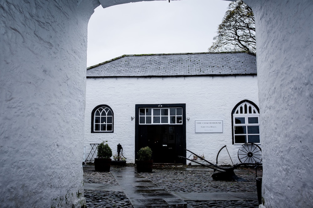 Gretna Hall Hotel 43/45