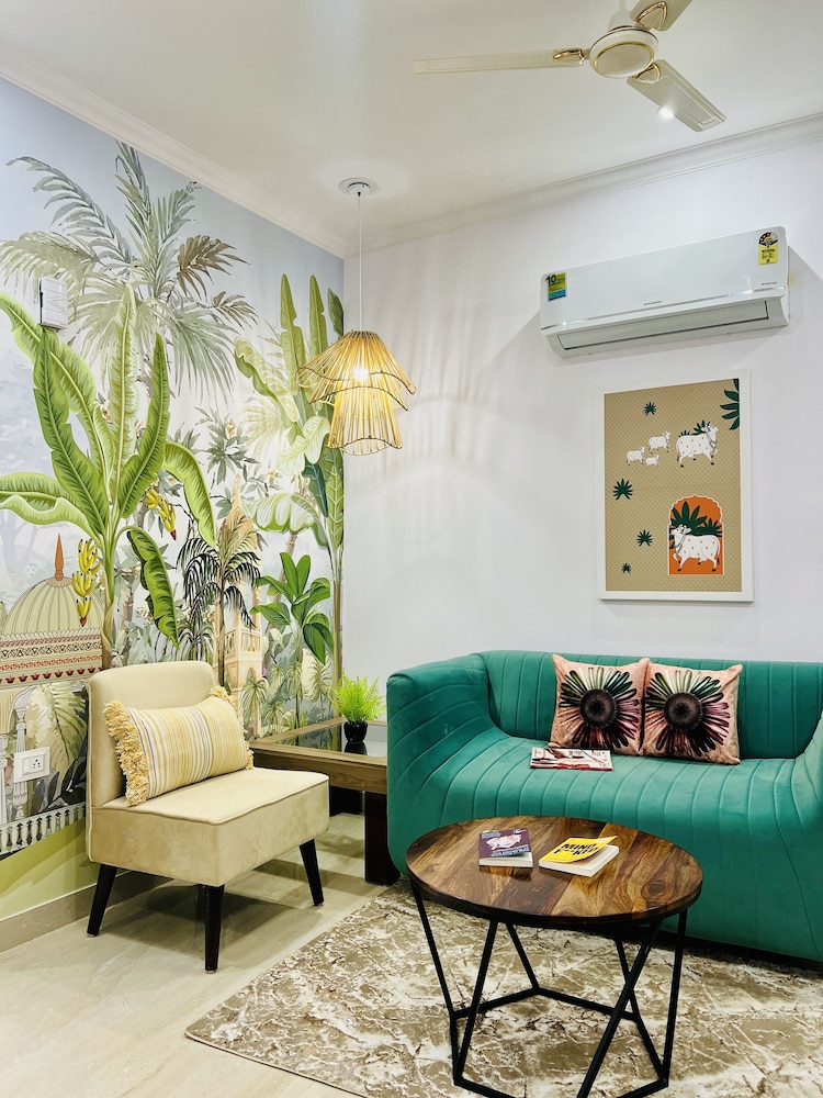 ZEN Suites Golf Course Road 31/50
