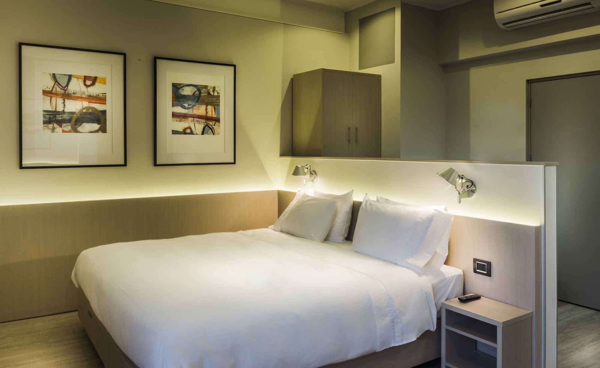 JUNIOR, KING BED, TERRACE