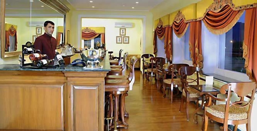 The Lalit Grand Palace 50/68