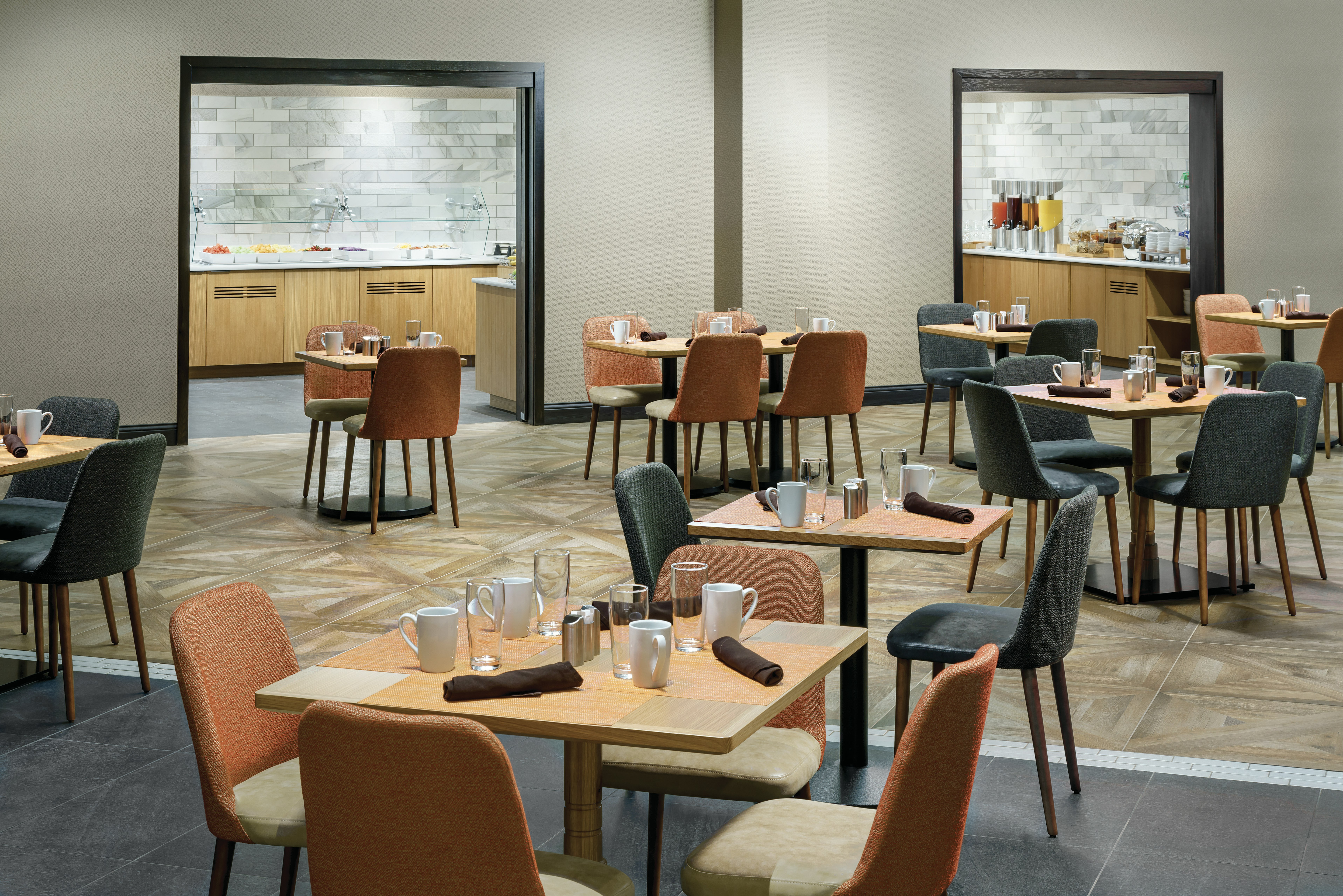 Doubletree Hotel Colorado Springs - World Arena Co 40/70