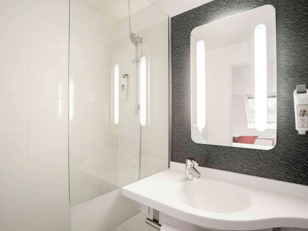 Ibis Paris Maine Montparnasse 14eme 56/58