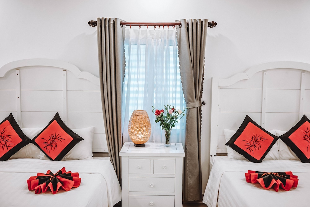 Ngan Phu Villa 25/50