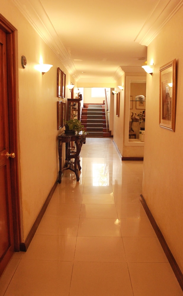 HOTEL SAN CARLOS 46/85
