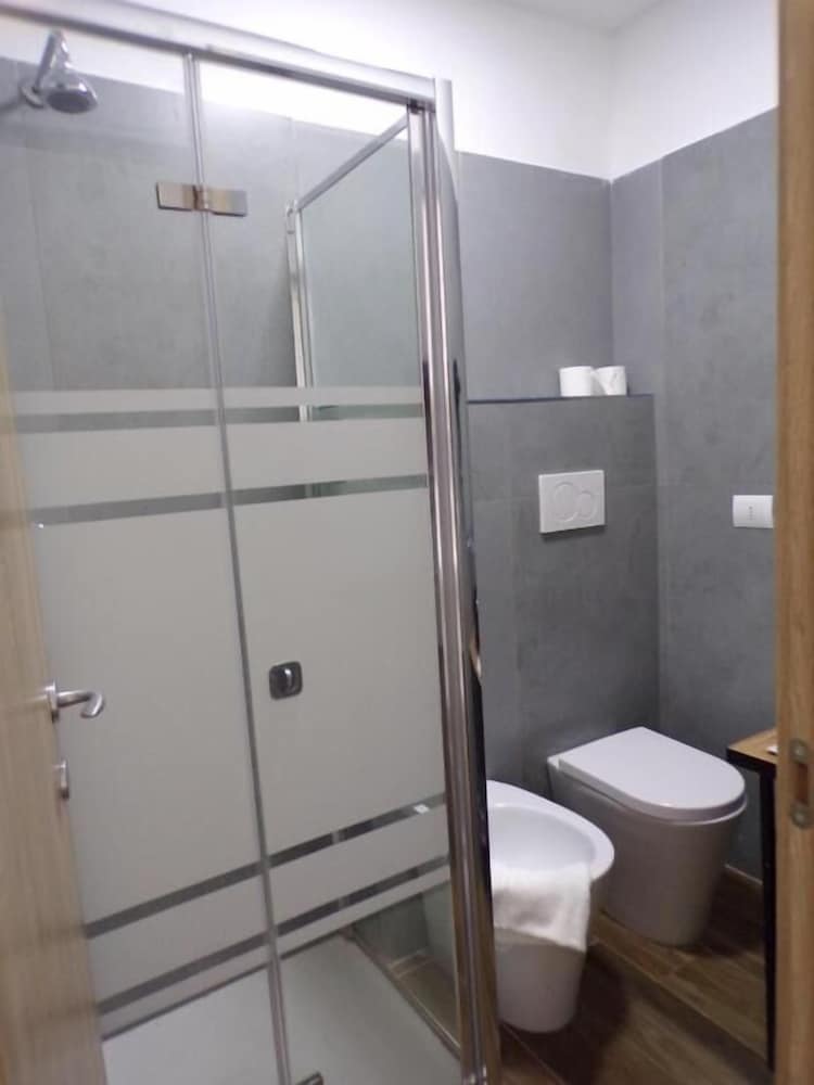 Hotel Nord Est 16/18