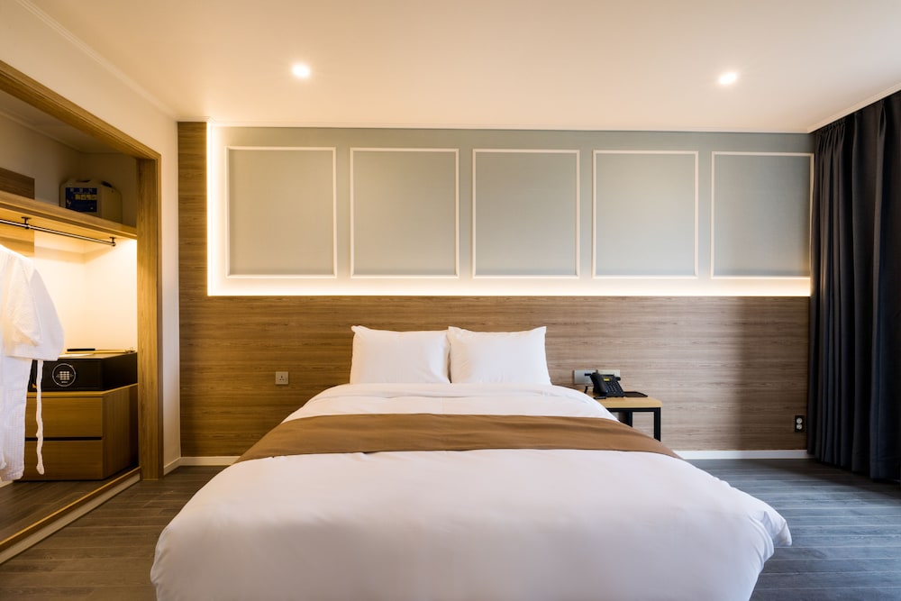Casaloma Hotel 17/50