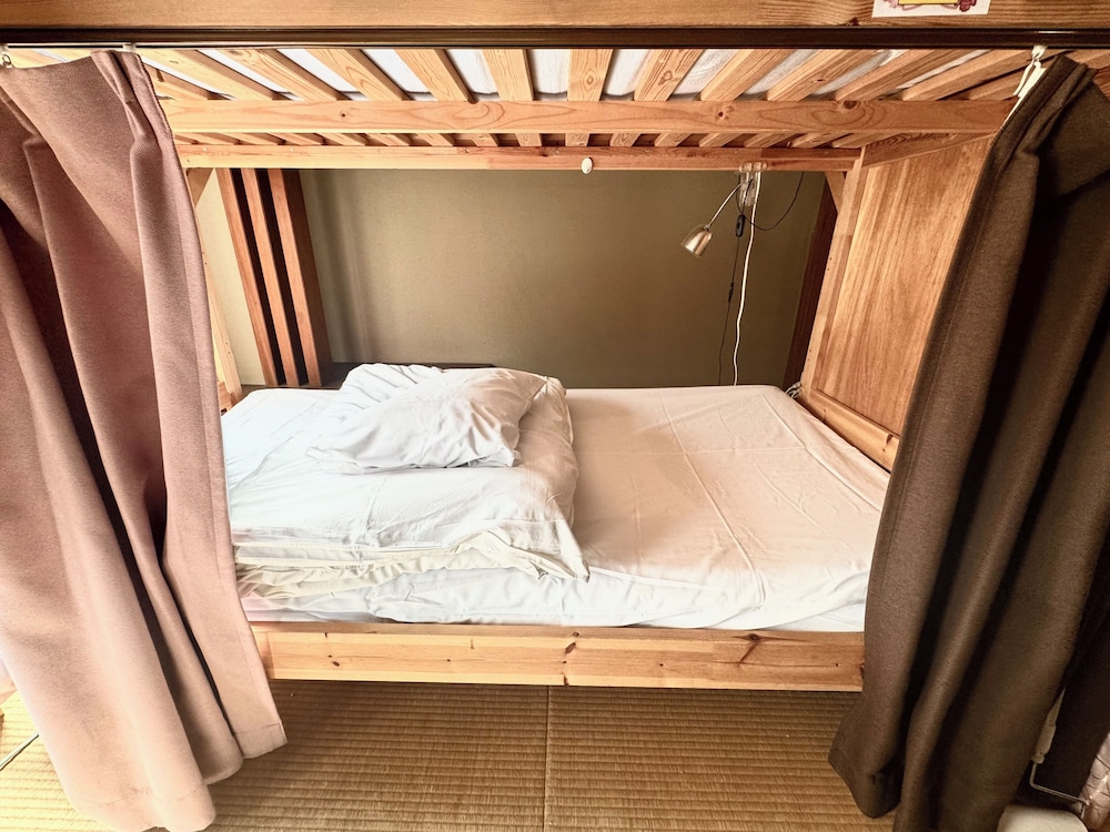 Osaka Guest House Sakura – Hostel 32/60