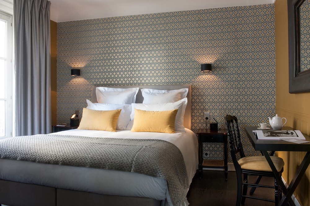 Mathis Elysees Matignon 16/69