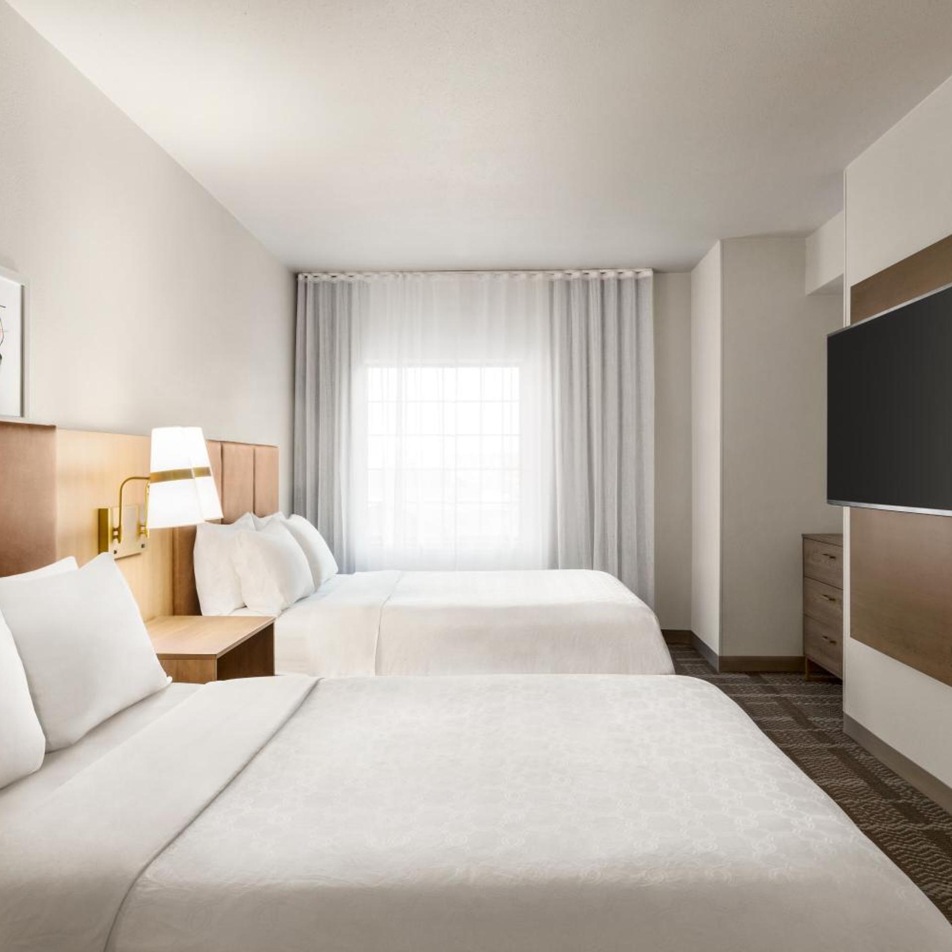 Room, Queen Bed, Accessible
