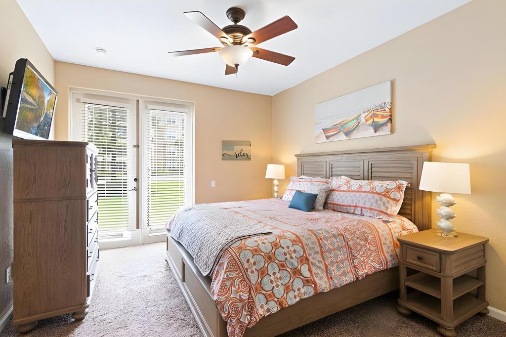 3 Bedrooms, Town House