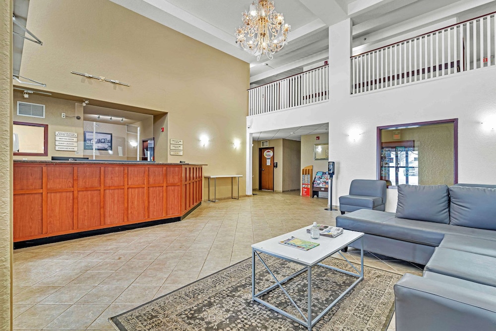 Quality Inn & Suites Grimsby 7/38