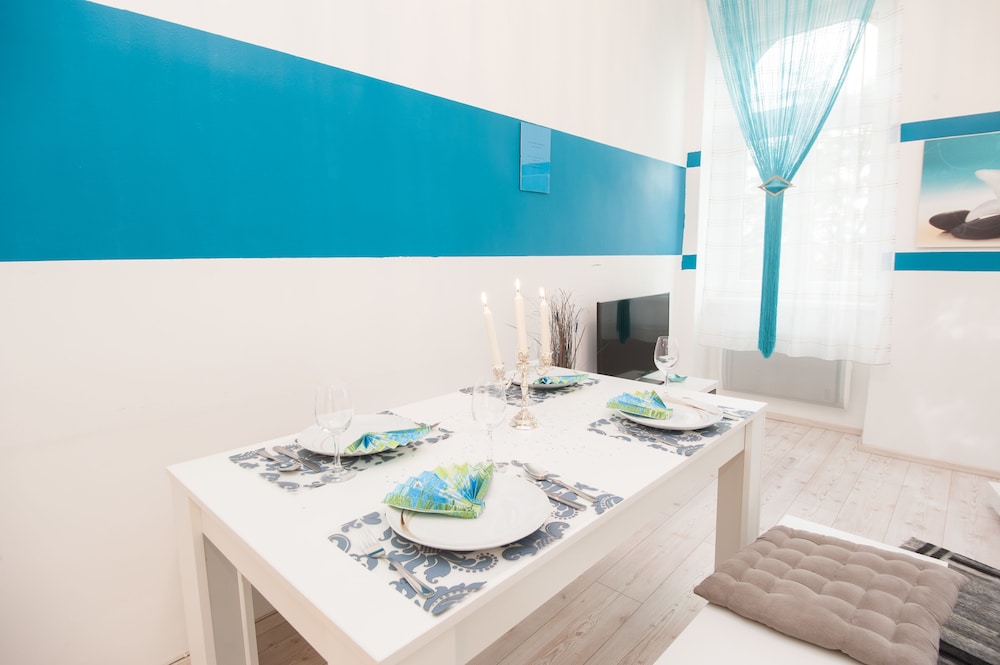 Royal Resort Apartments Westbahnhof 25/42
