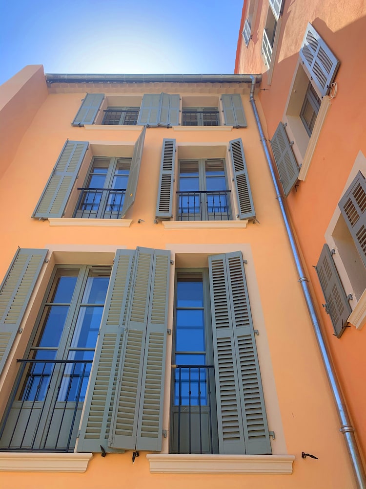 Eautel Toulon Port in TOULON