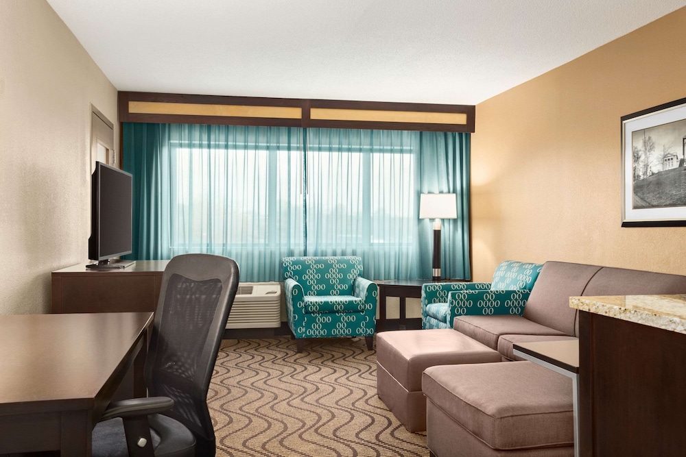 La Quinta Inn & Suites by Wyndham Richmond-Midlothian 22/36