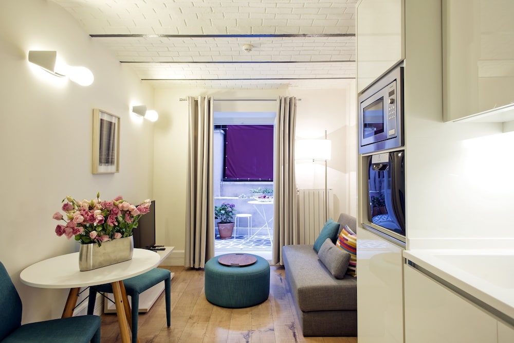 CASA DI BAVA ISTANBUL 46/64
