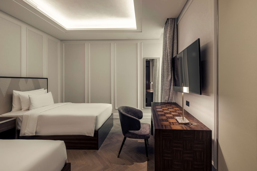 مانسارد الرياض ، أحد فنادق راديسون كوليكشن(Mansard Riyadh, A Radisson Collection Hotel) 12/72