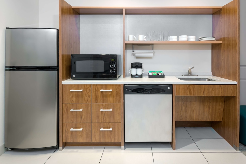 Home2 Suites by Hilton Charleston Airport Convention Center 9/44