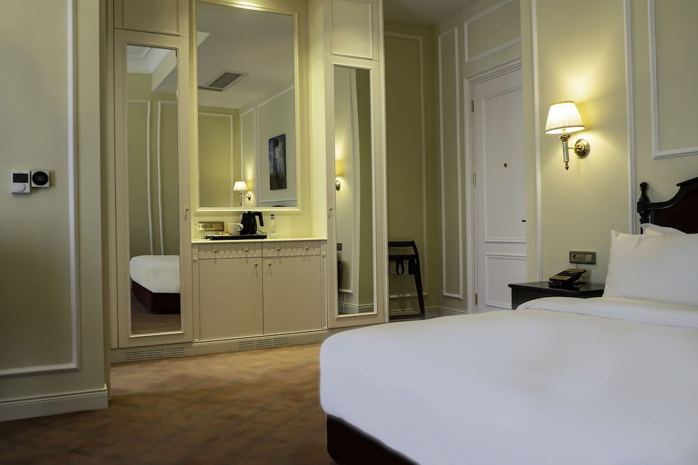 ANIM Boutique Hotel 10/37