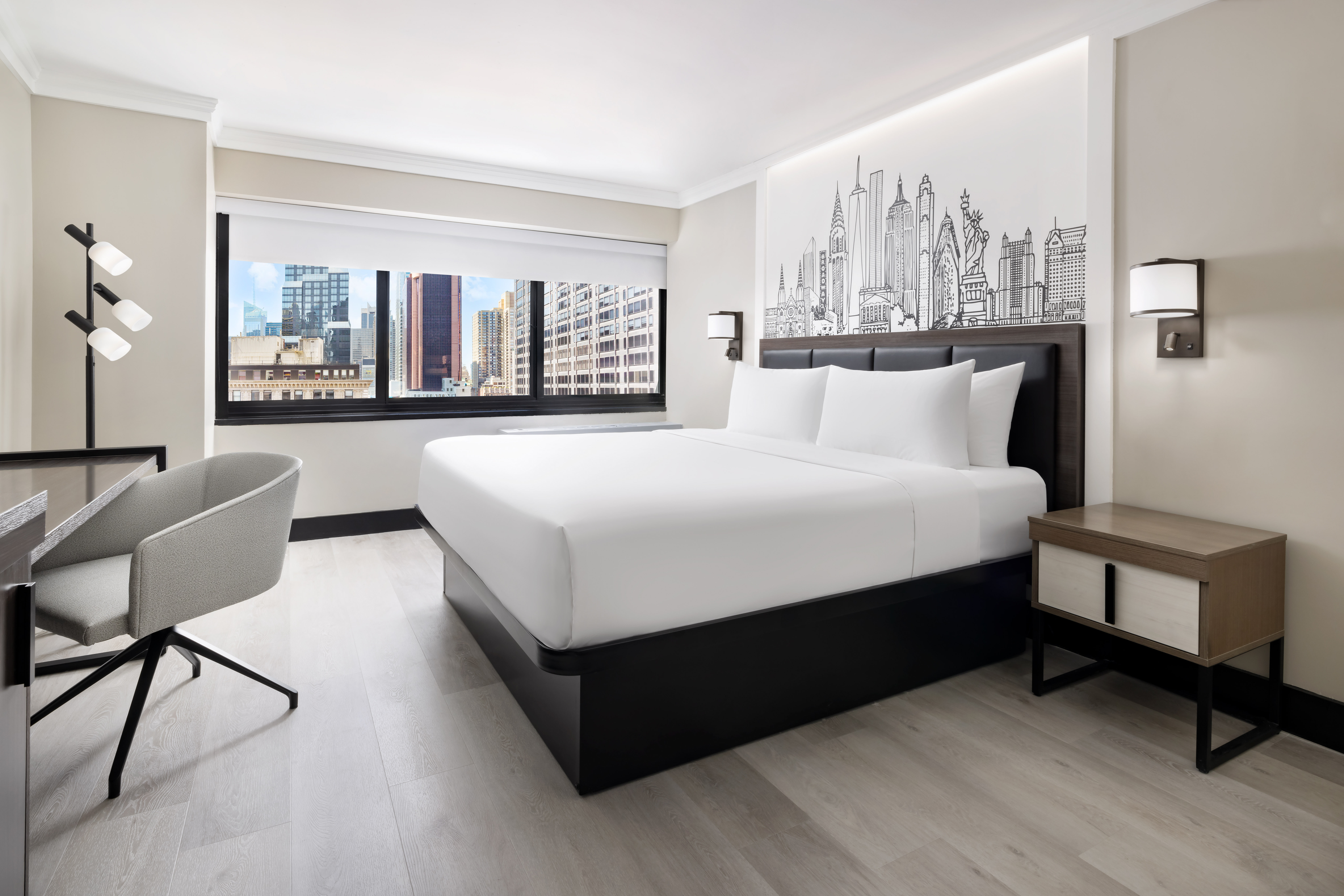 Crowne Plaza Manhattan Times Square by IHG 38/90