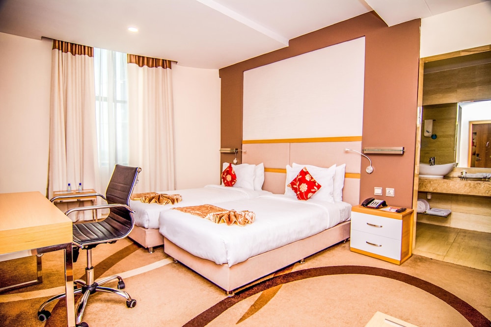 Standard, Twin Beds