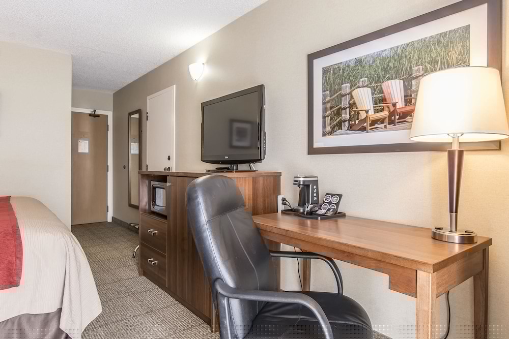 Comfort Inn Huntsville Ontario 29/40