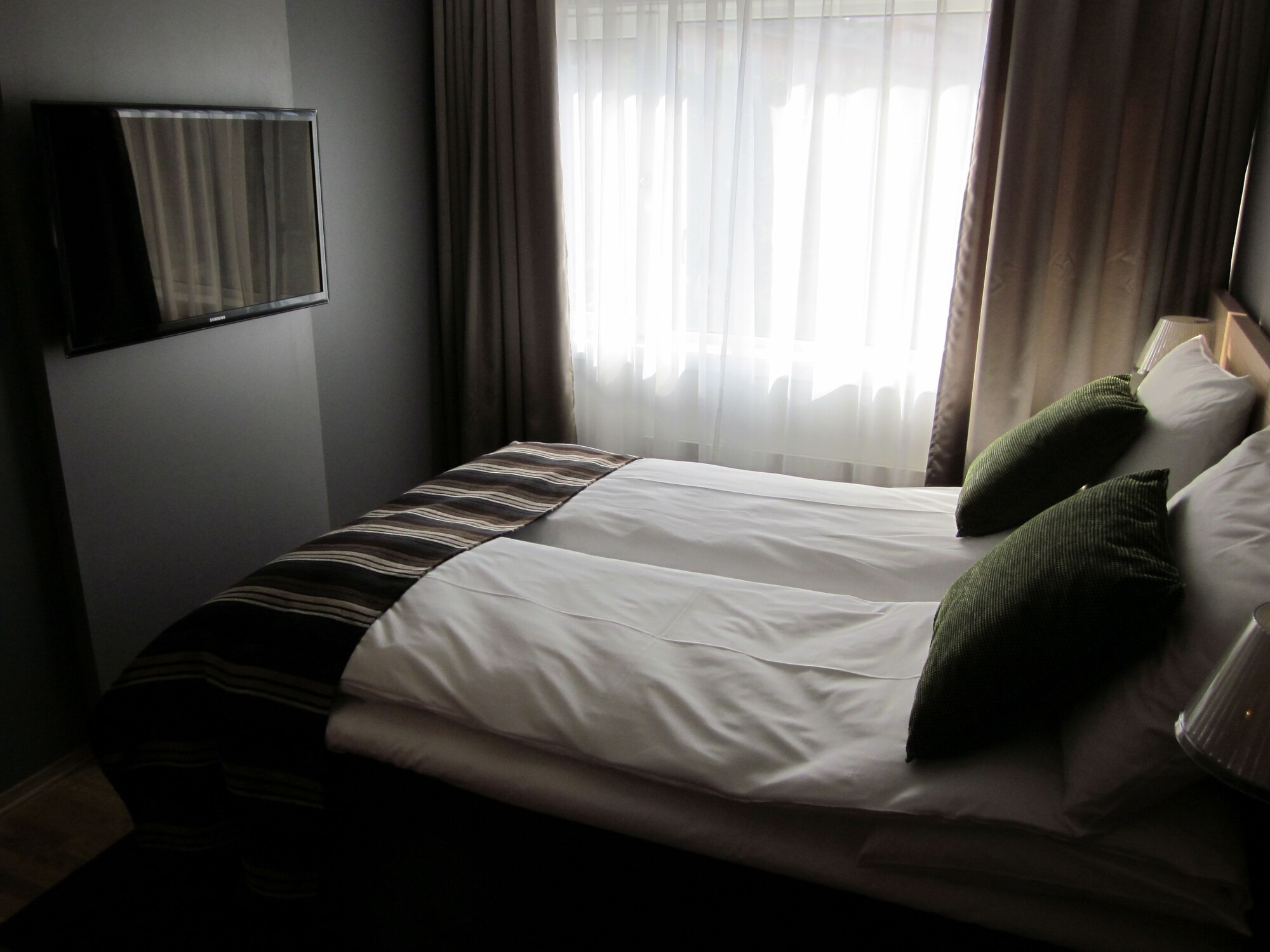 غرفة قياسية بسرير مزدوج، Thon Hotel Hammerfest 2/3