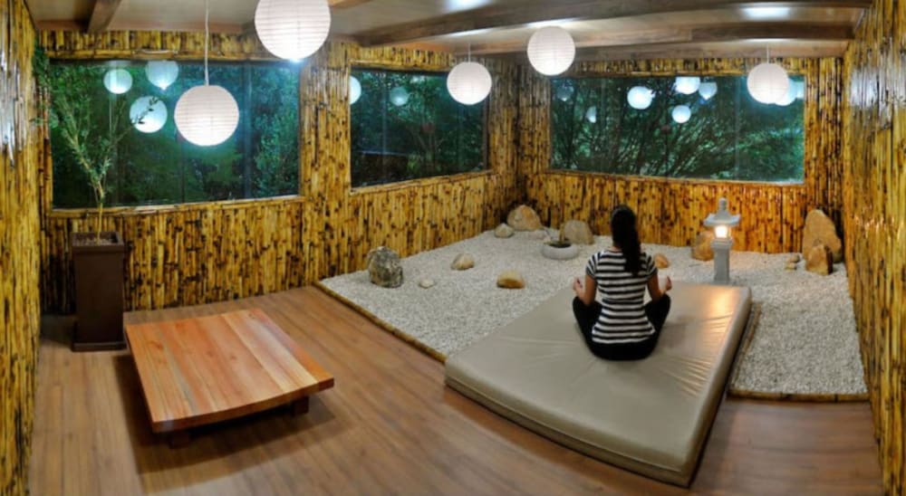 Matsubara Hotel 40/50