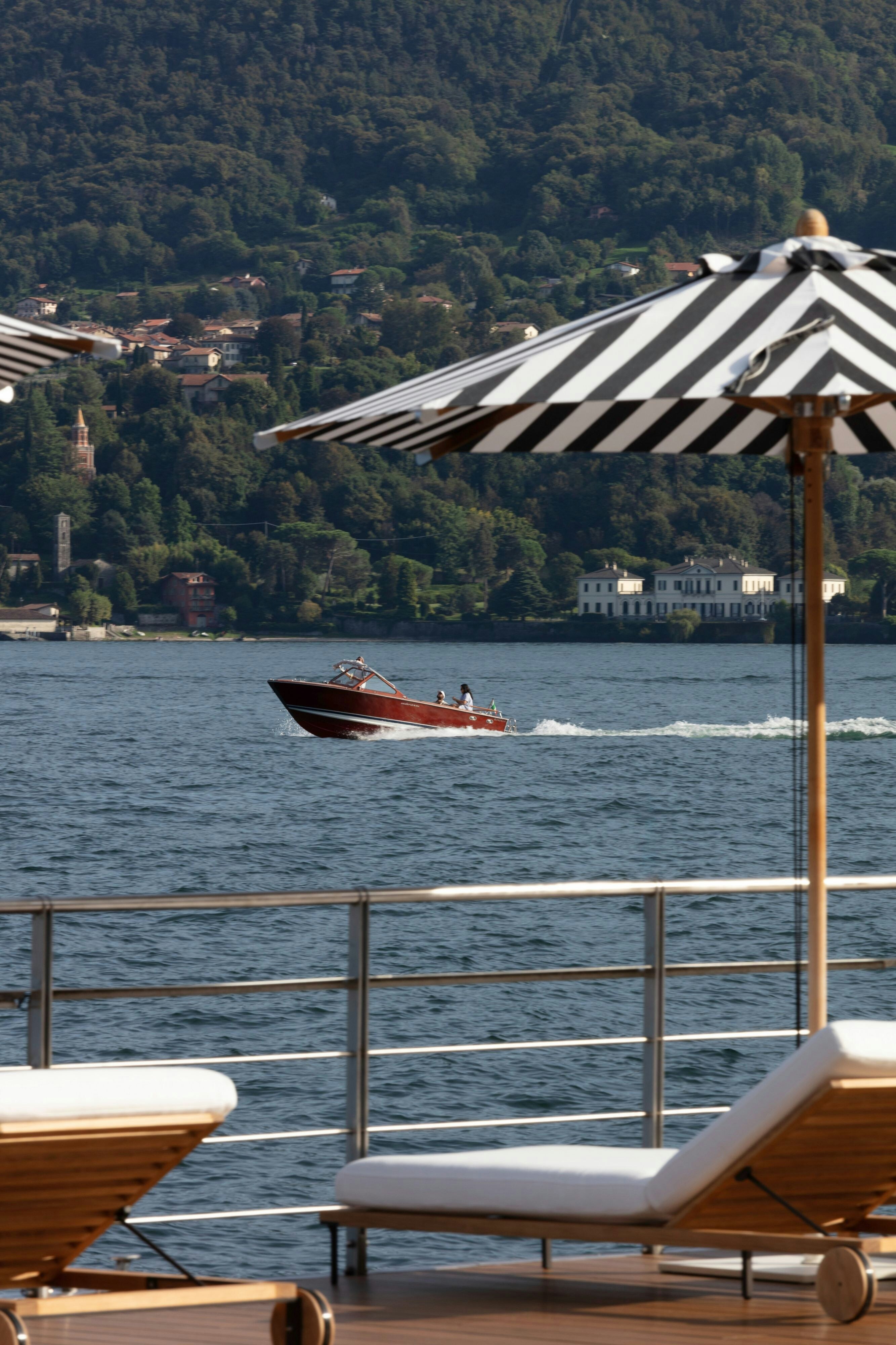 The Lake Como EDITION 26/26