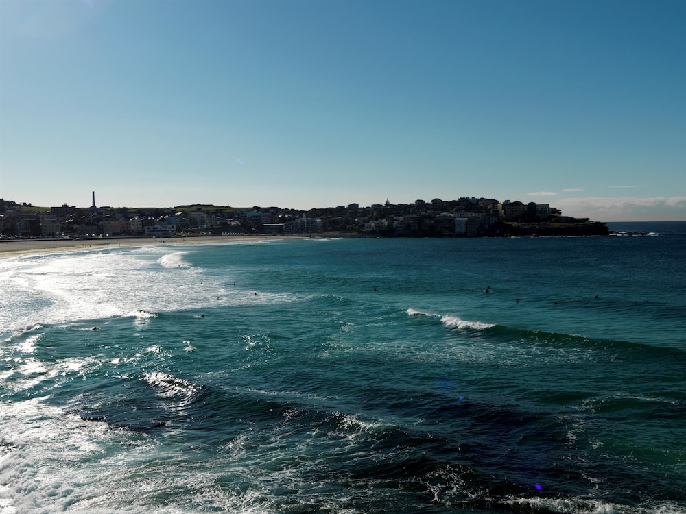QT Bondi 25/30