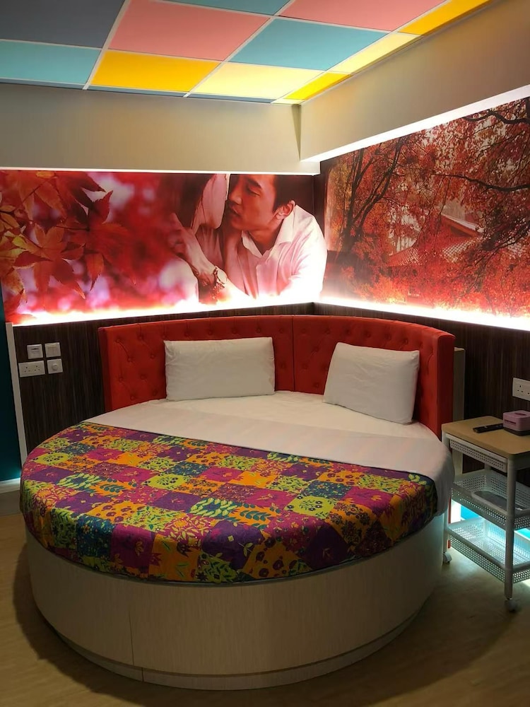 Whole Sunshine International Hotel 14/42