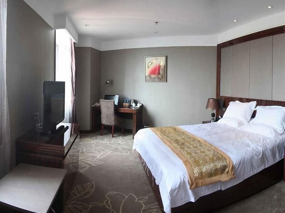 Greentree Eastern Huainan Guangchang Road Hotel 13/39