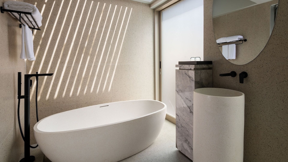 Myze Hotel Waingapu 34/35