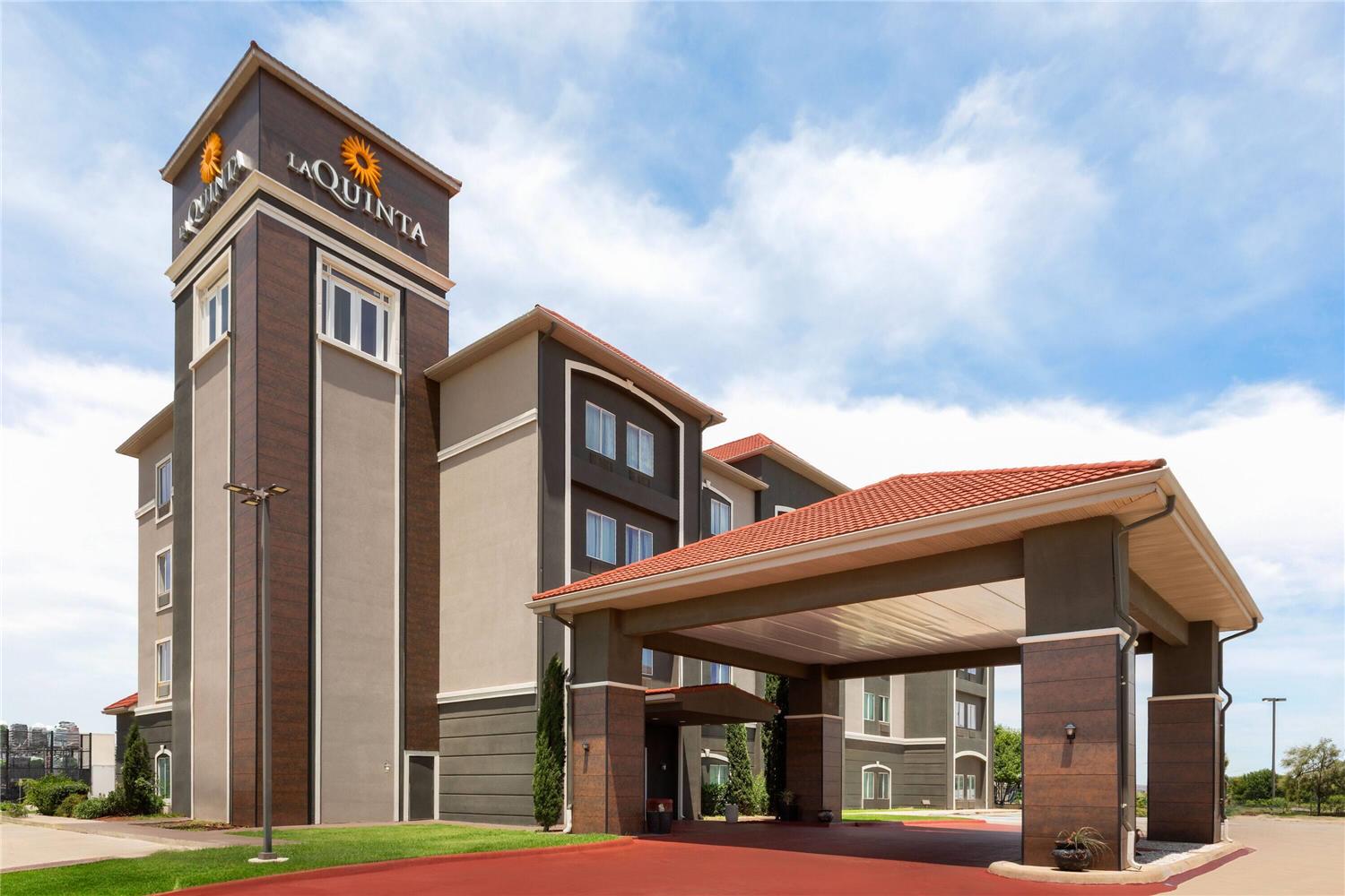 La Quinta Inn and Suites by Wyndham Brownwood 6/37