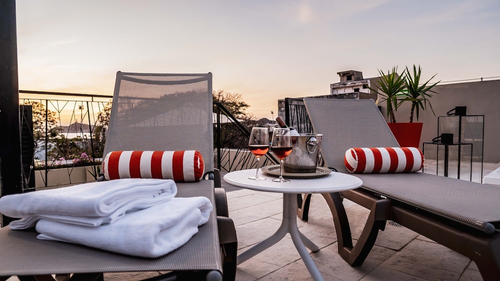 Alko Hotel Cotona 44/55