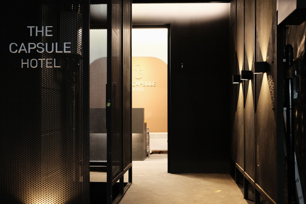 THE CAPSULE Myeongdong 18/33