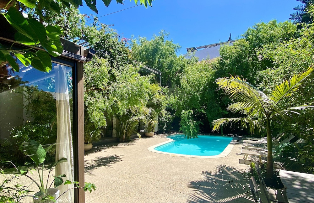 Cape Standard Guest House 48/59
