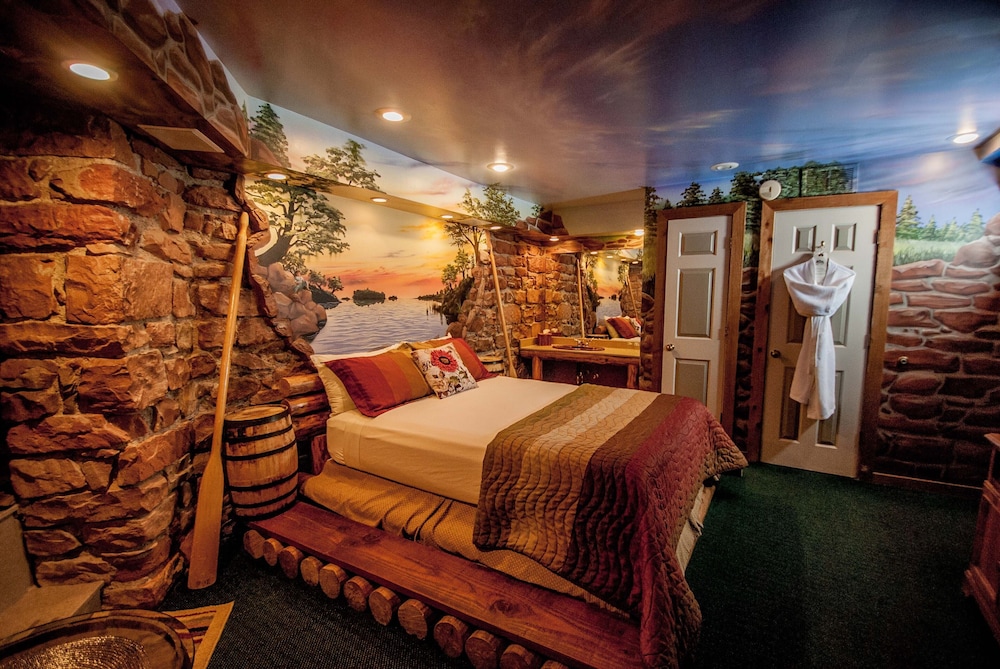 Anniversary Inn - South Temple 24/50