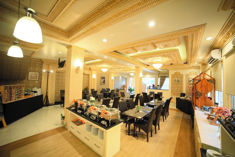 Ceria Boutique Hotel 36/54