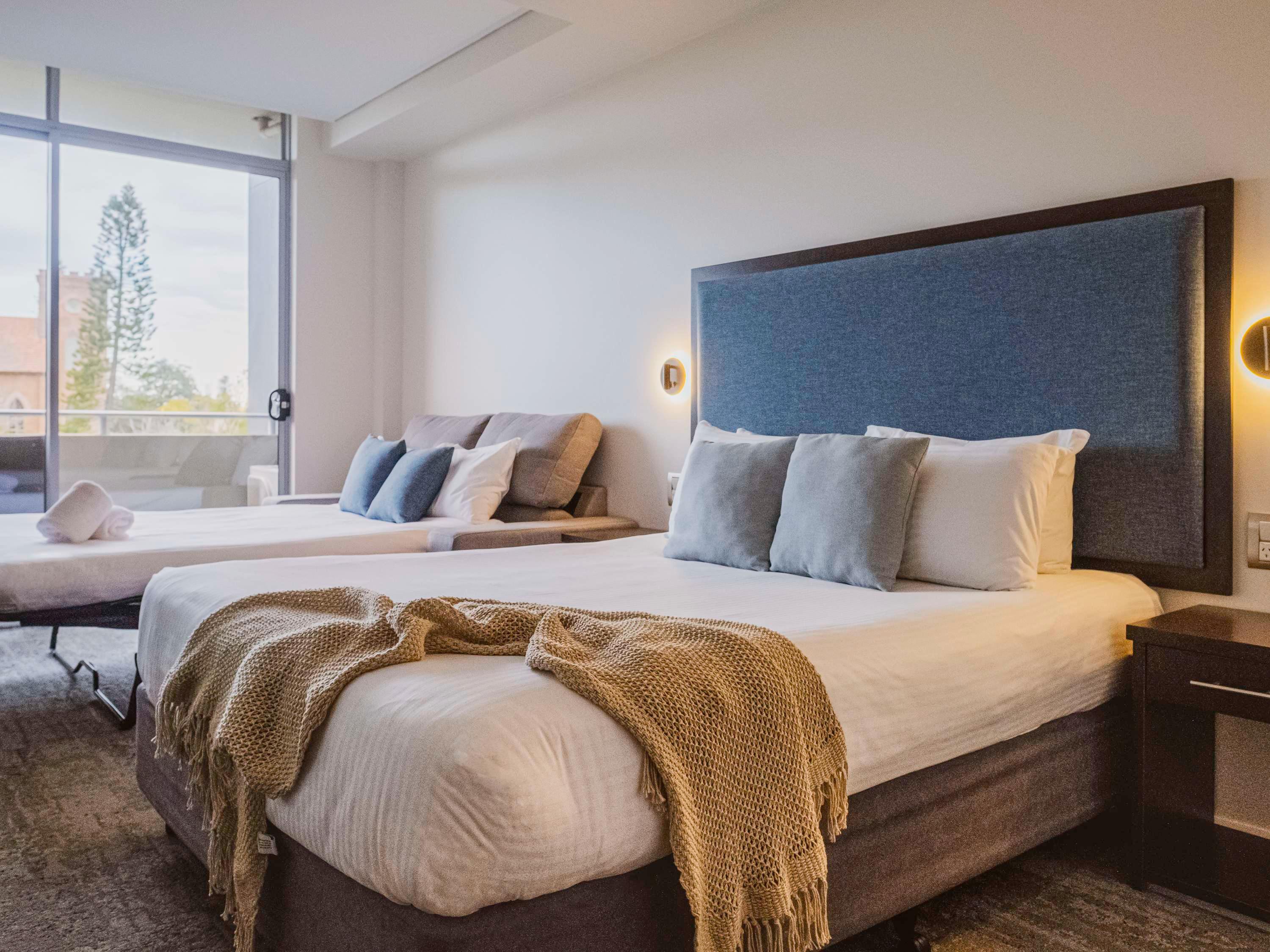 Suite, King Bed