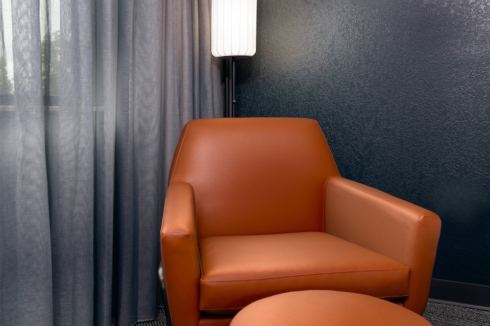 Courtyard by Marriott Tallahassee North/I-10 Capital Circle 21/53