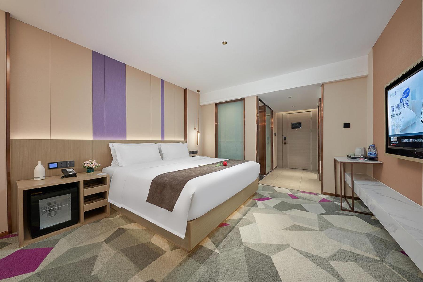 Lavande Hotel (Guangzhou Panyu Hanxi Changlong Dashi Subway Station Store) 11/28