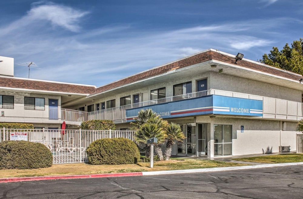 Motel6 Mojave, CA in MOJAVE - CA