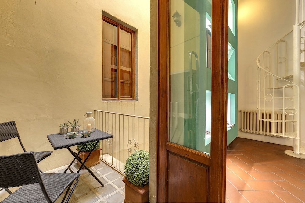 Mamo Florence - Tegolaio Apartment 40/43