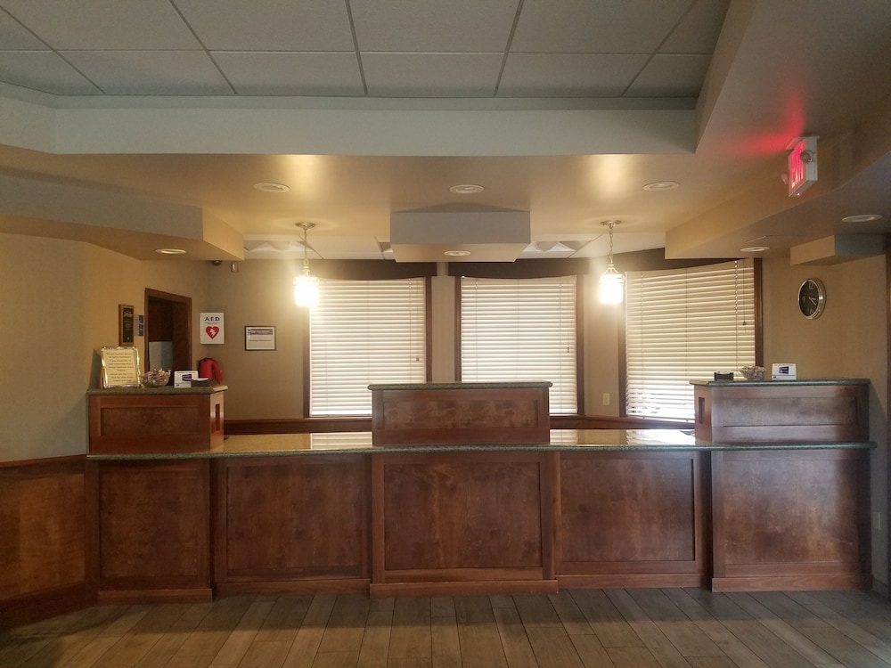 Best Western Plus Rivershore Hotel 3/28