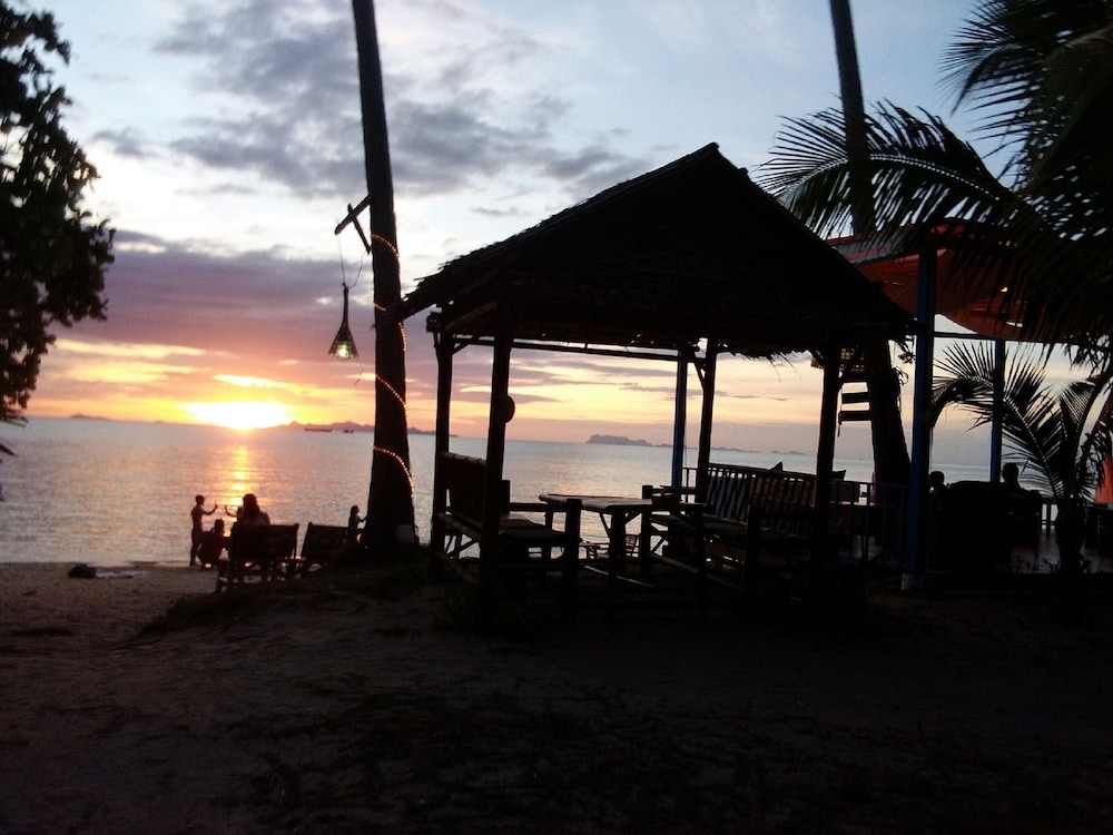 I Talay Beach Bar & Cottage Taling Ngam 27/39
