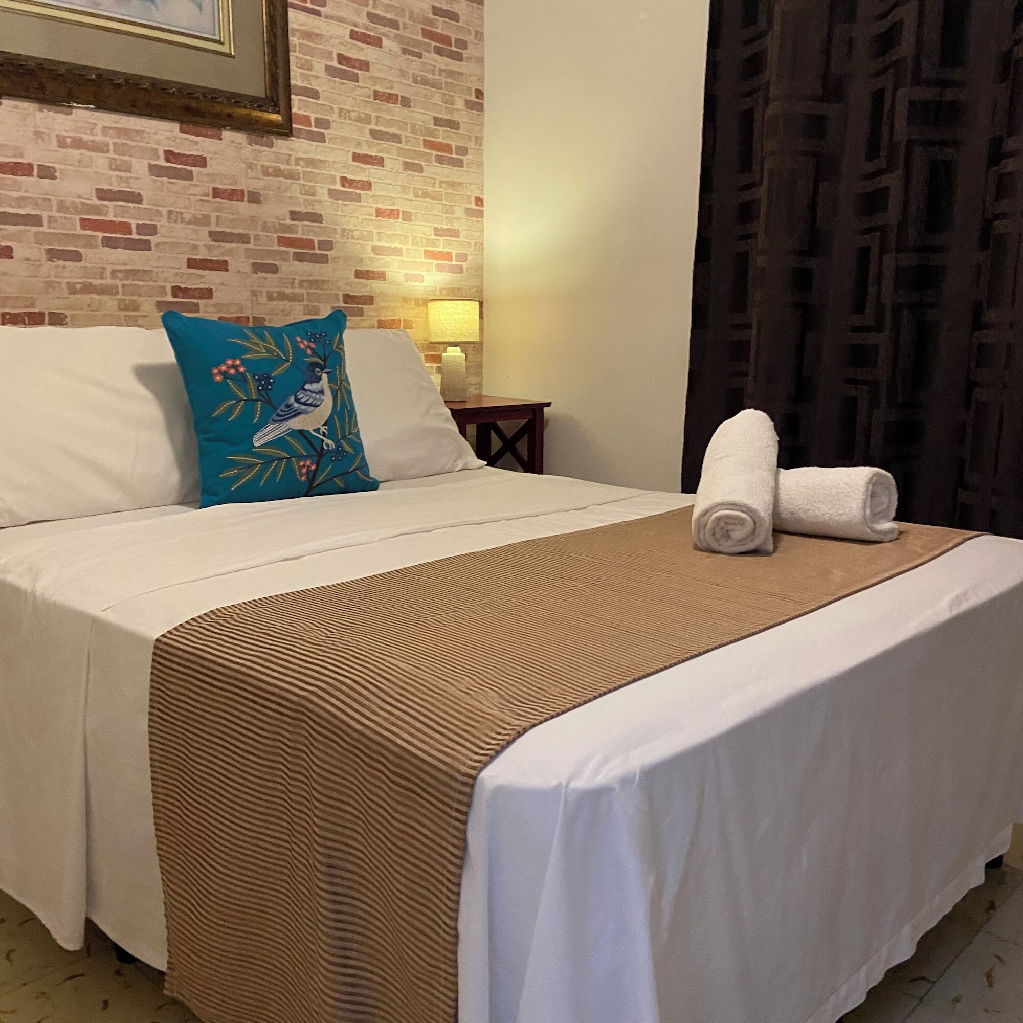 1 BEDROOM, ECONOMY, SINGLE, DOUBLE BED, PRIVATE BATHROOM, GROUND FLOOR