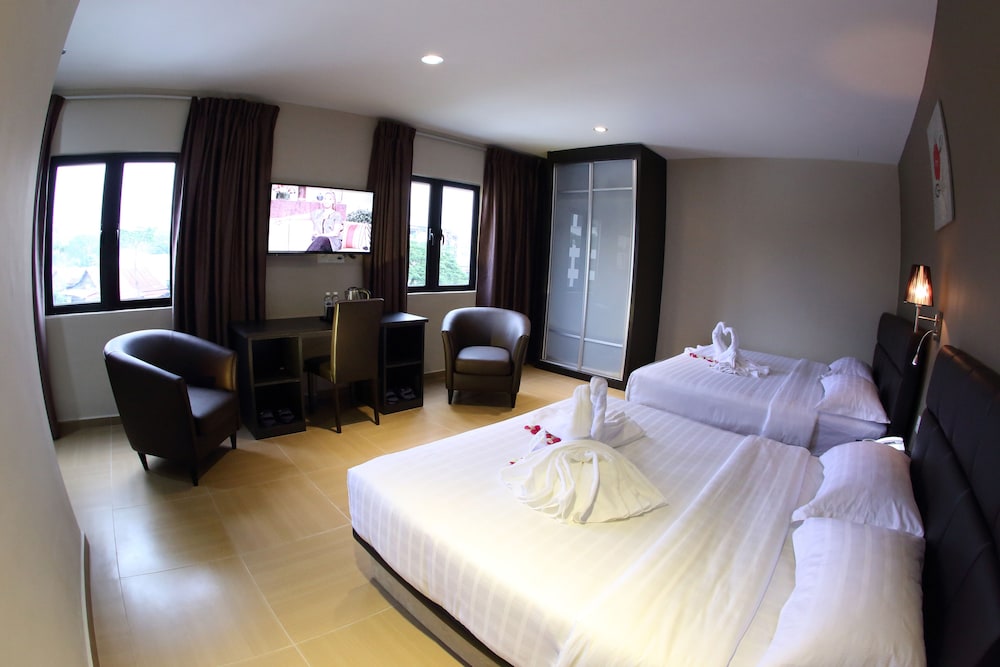 GL Hotel 16/39