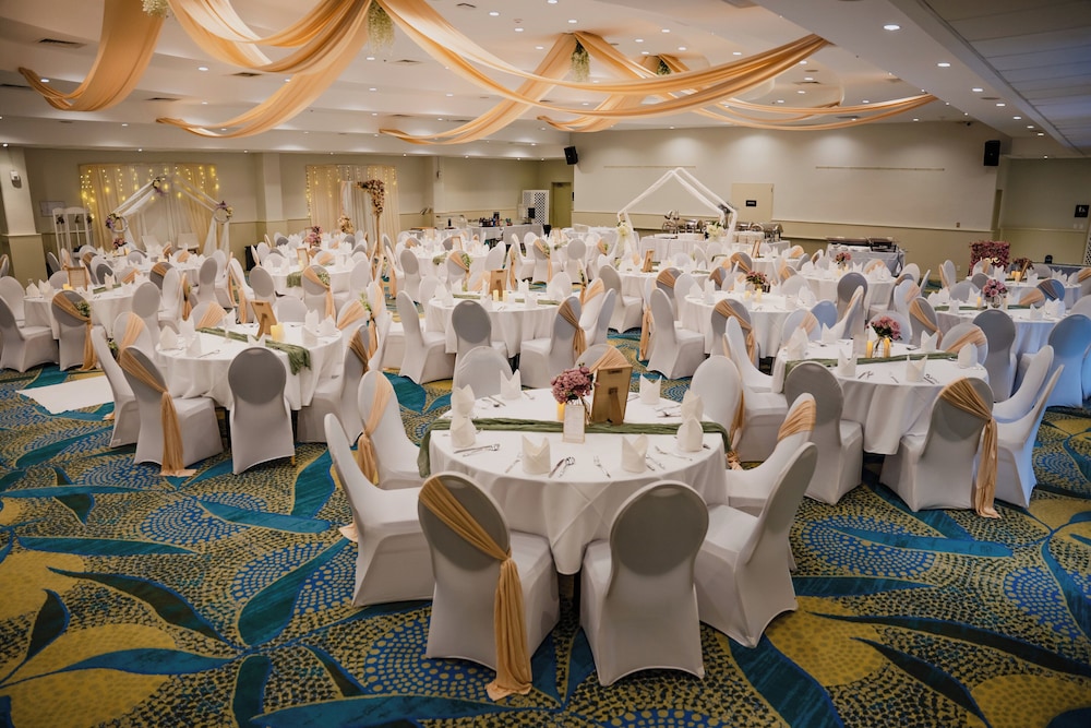 Crowne Plaza Resort Saipan an IHG Hotel 73/83