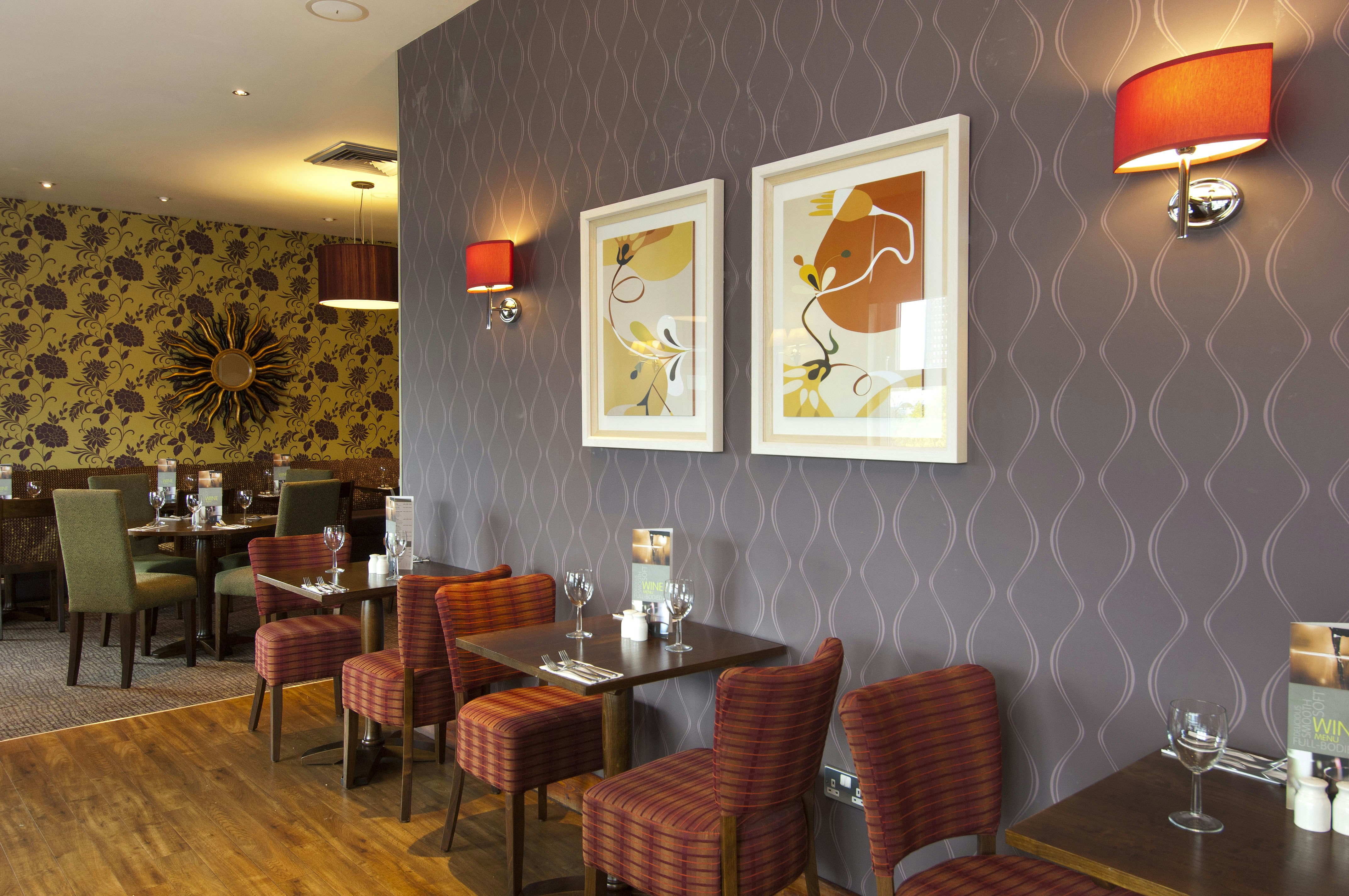 Premier Inn London Wimbledon South 24/35