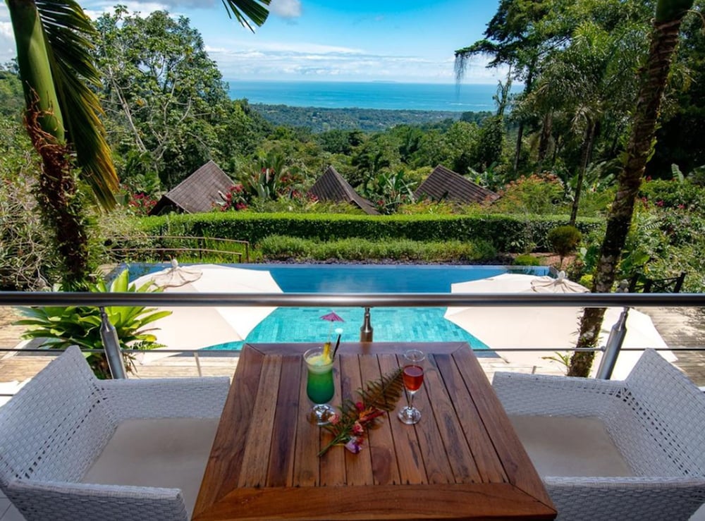 Oxygen Jungle Villas 24/35